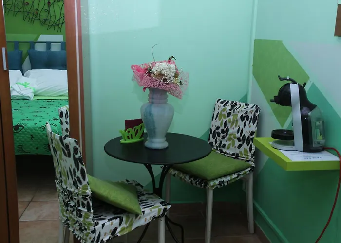 לינה וארוחת בוקר Oasi 3*